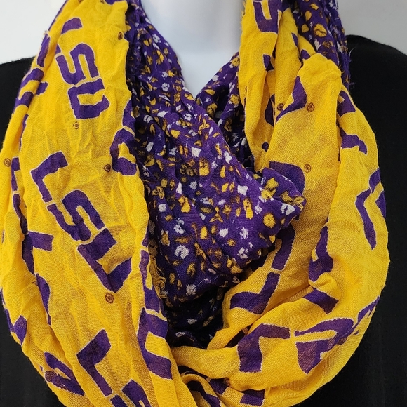 LSU Tigers Infinity Scarf - Picture 2 of 5